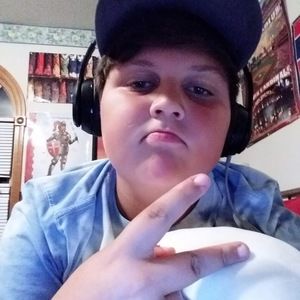 Meet your Posher, Logan